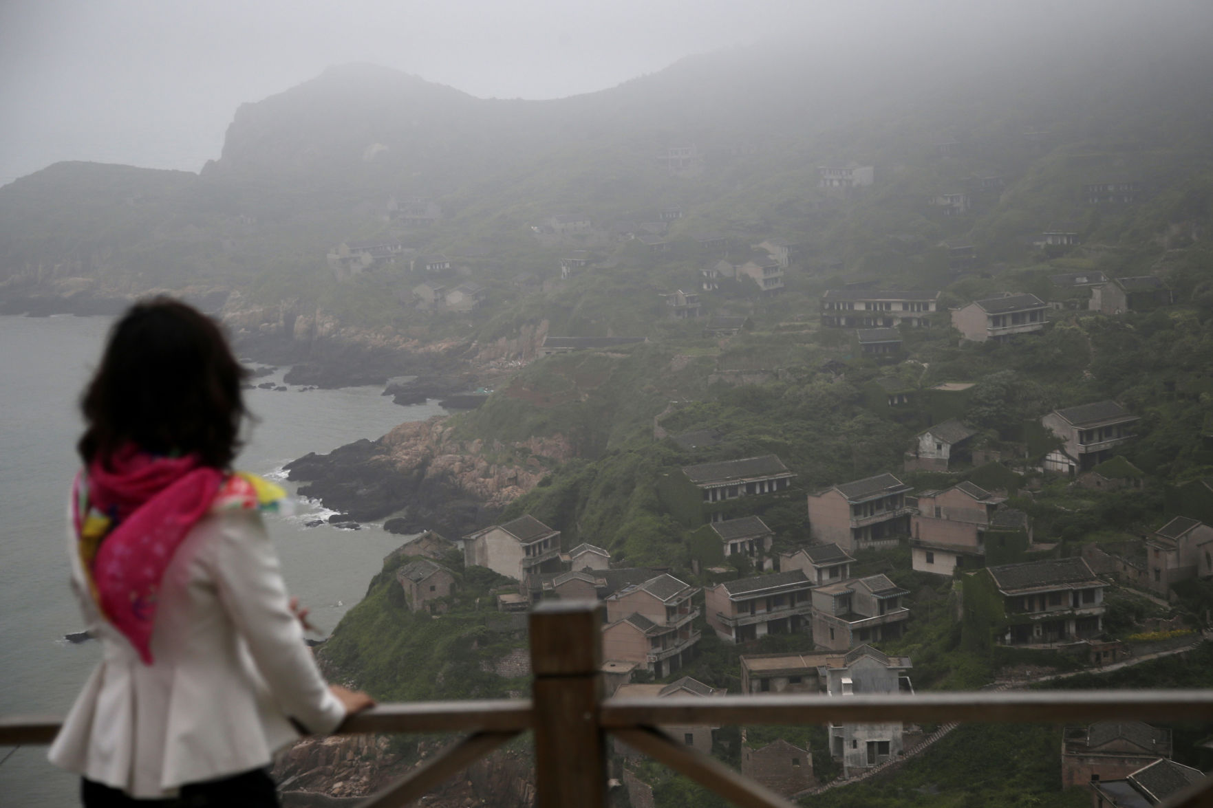 China Travel Ghost Village